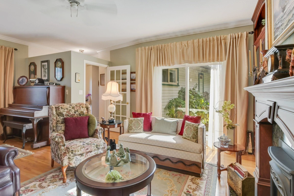 Pantry Photo of 35042 Sward Road, Mission, BC