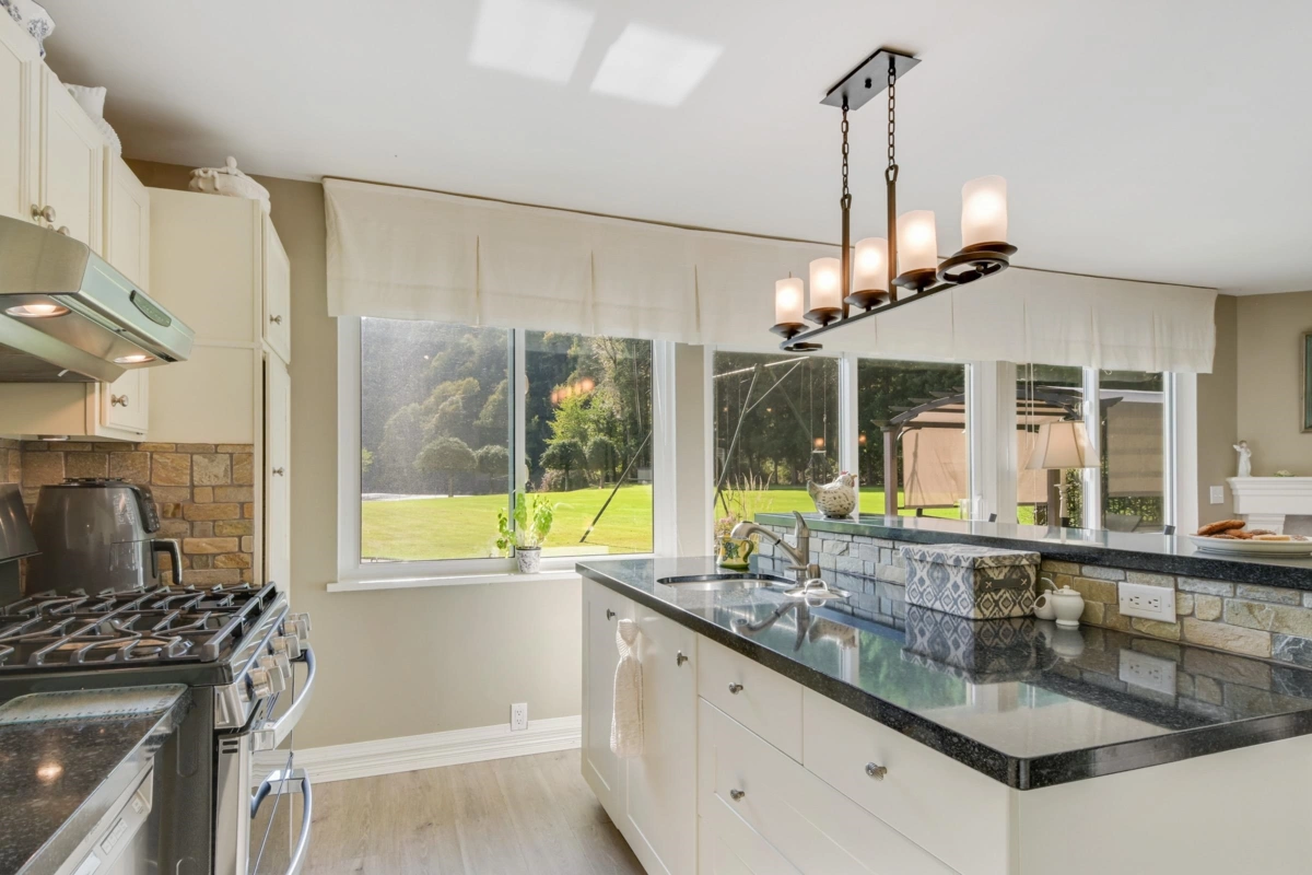Powder Room Photo of 35042 Sward Road, Mission, BC