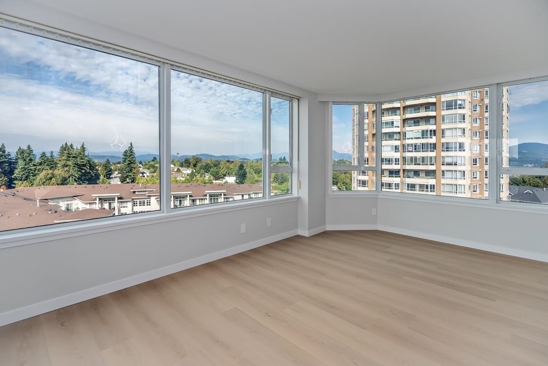 Primary Bedroom Photo of 902 3150 Gladwin Road, Abbotsford, BC