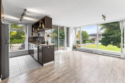 503 5088 Kwantlen Street, Richmond, BC, Richmond — Apartment/Condo for sale