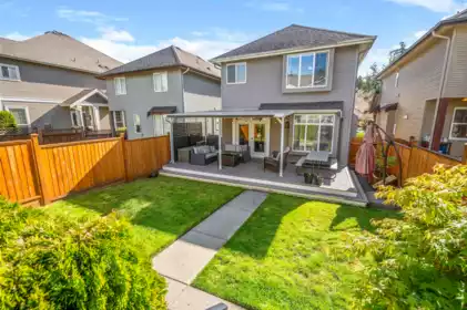 6867 208a Street, Langley, BC, Langley — Single Family Residence for sale