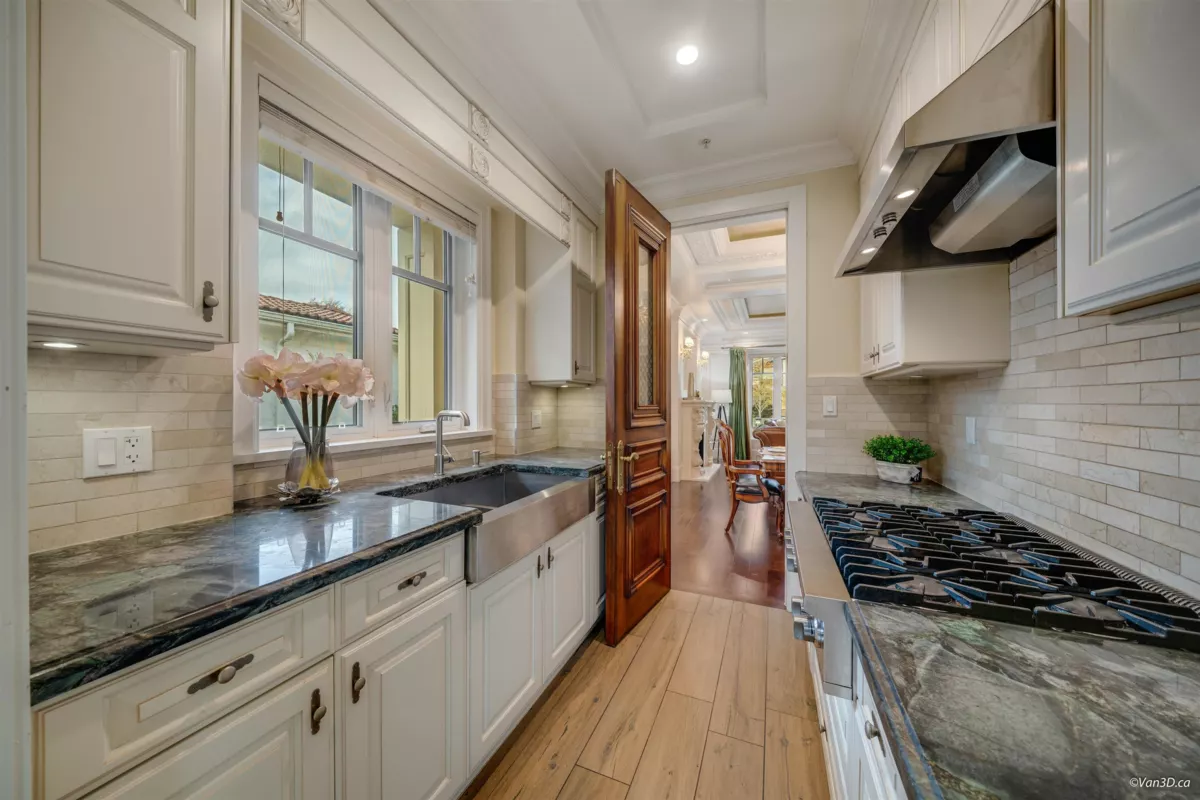 Bedroom 2 Photo of 1332 W 47th Avenue, Vancouver, BC