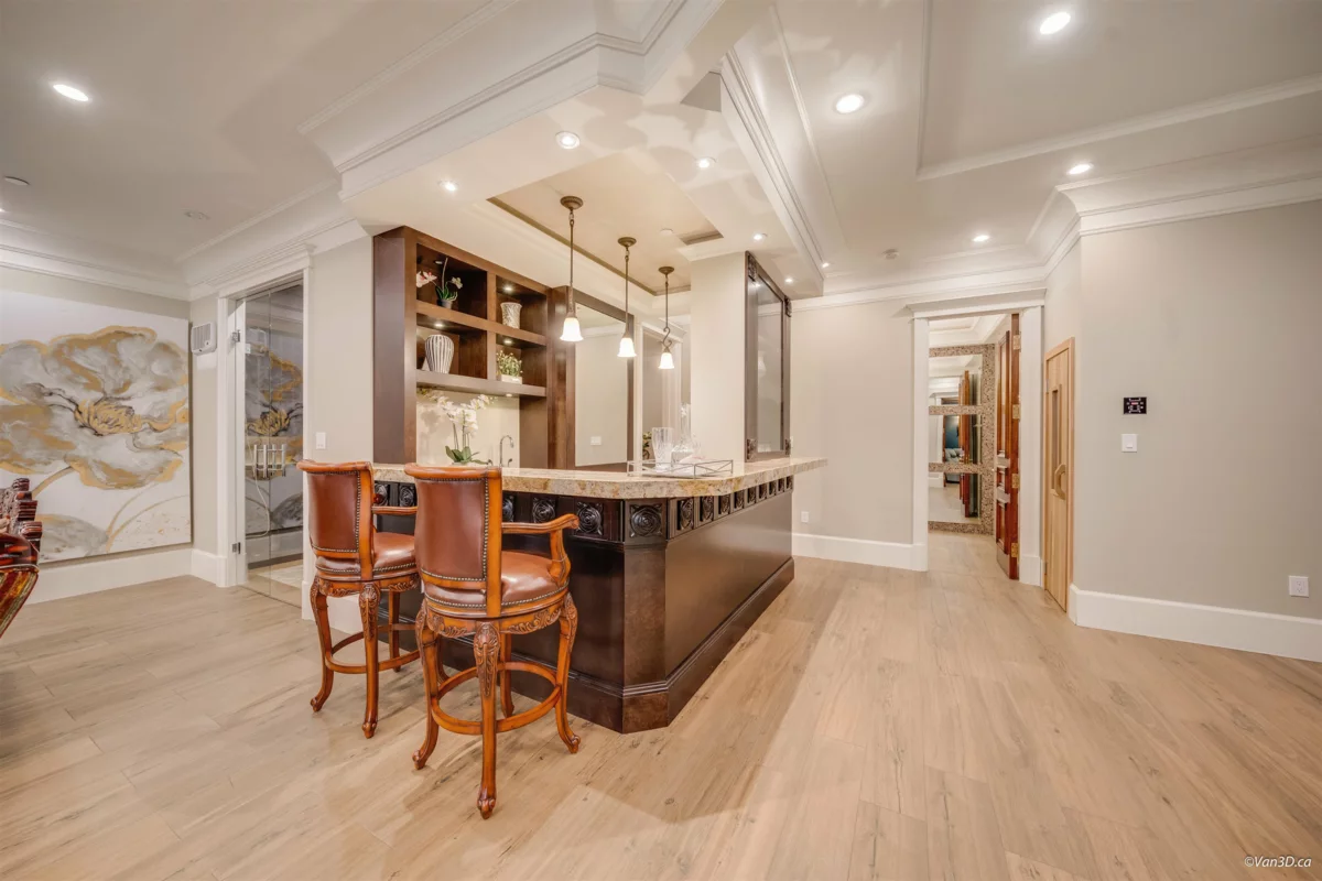 Hot Tub / Spa Photo of 1332 W 47th Avenue, Vancouver, BC