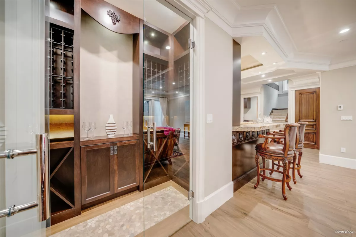 Swimming Pool Photo of 1332 W 47th Avenue, Vancouver, BC