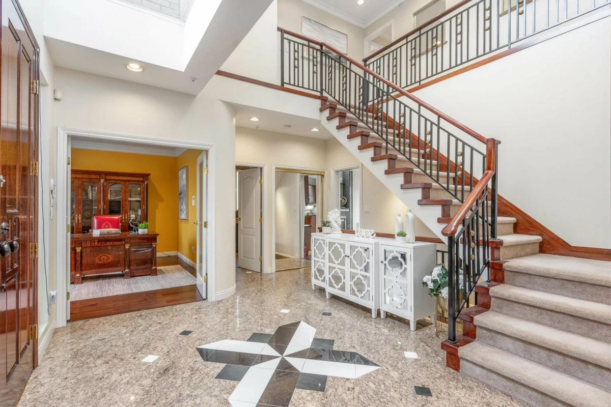 Dining Area Photo of 1088 W 42nd Avenue, Vancouver, BC