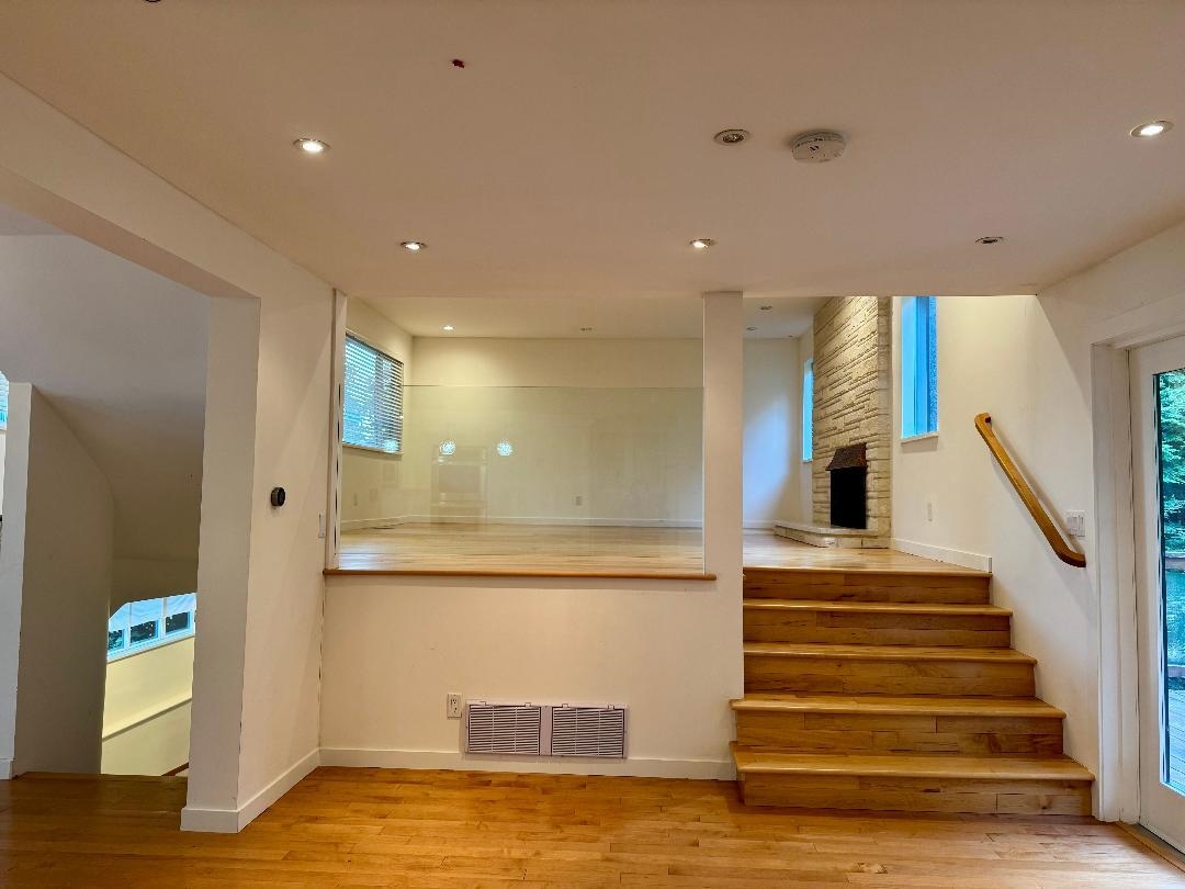 Family Room Photo of 5257 Sonora Drive, North Vancouver, BC