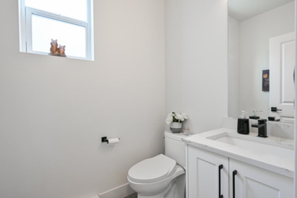 Guest Bathroom Photo of 23 27640 Lantern Avenue, Abbotsford, BC