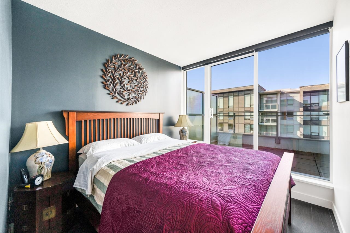 Bedroom 3 Photo of 1803 8800 Hazelbridge Way, Richmond, BC