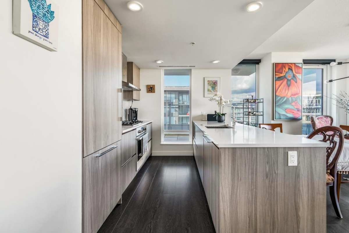 Breakfast Nook Photo of 1803 8800 Hazelbridge Way, Richmond, BC