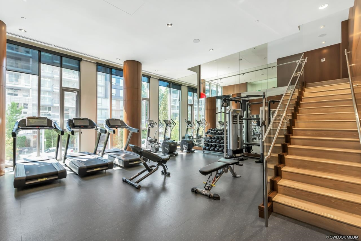 Front Yard Photo of 1803 8800 Hazelbridge Way, Richmond, BC