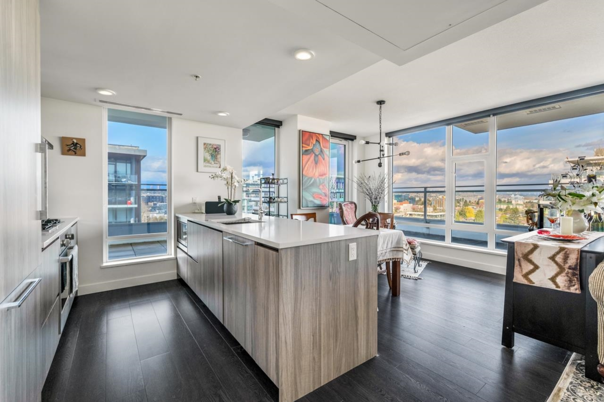 Kitchen Island Photo of 1803 8800 Hazelbridge Way, Richmond, BC