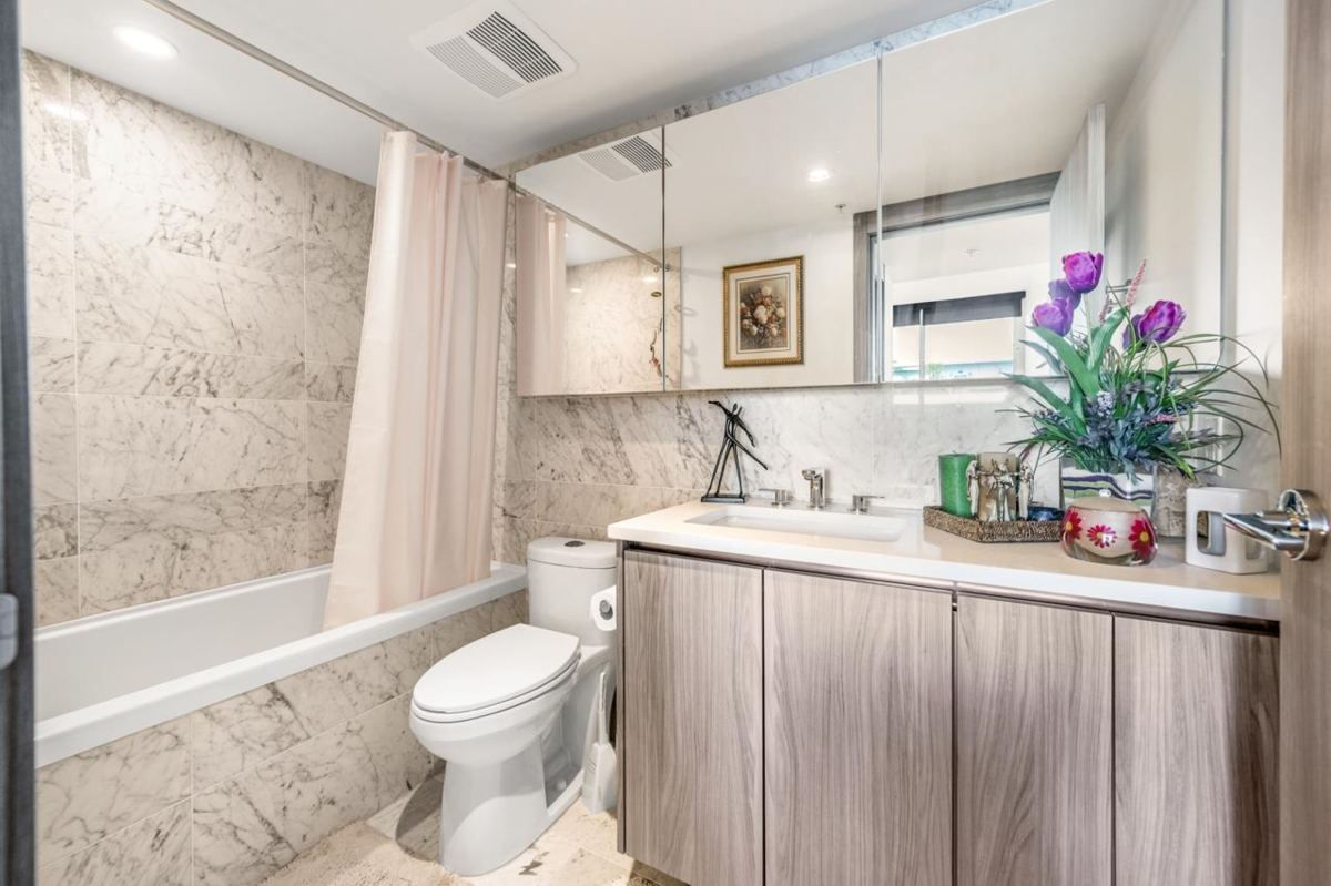 Office / Den Photo of 1803 8800 Hazelbridge Way, Richmond, BC