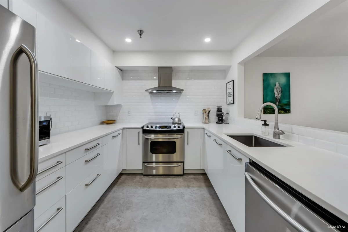 Family Room Photo of 207 2288 W 12th Avenue, Vancouver, BC