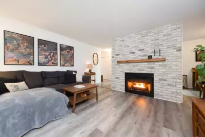 207 1048 King Albert Avenue, Coquitlam, BC, Coquitlam — Apartment/Condo for sale