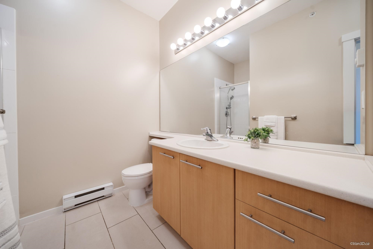 Entry Foyer Photo of 505 9339 University Crescent, Burnaby, BC