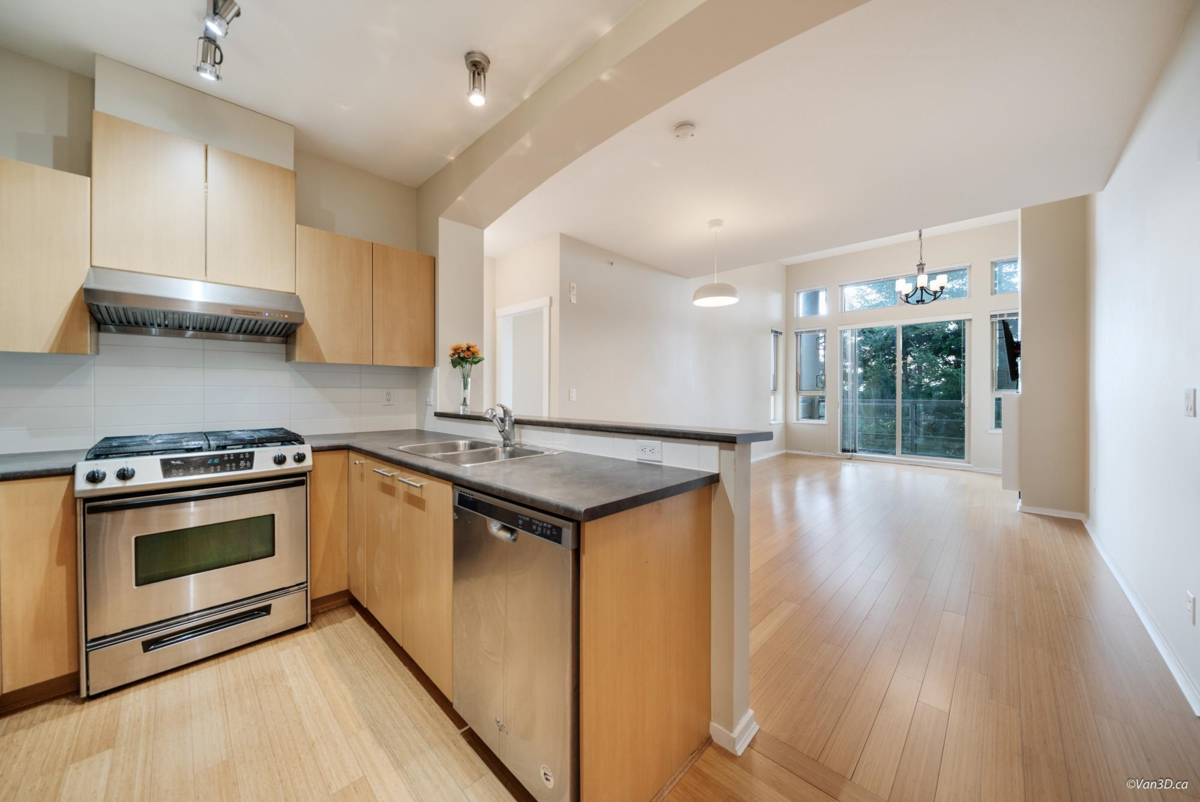 Guest Bathroom Photo of 505 9339 University Crescent, Burnaby, BC