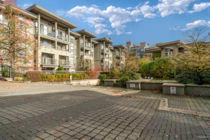 505 9339 University Crescent, Burnaby, BC, Burnaby — Apartment/Condo for sale