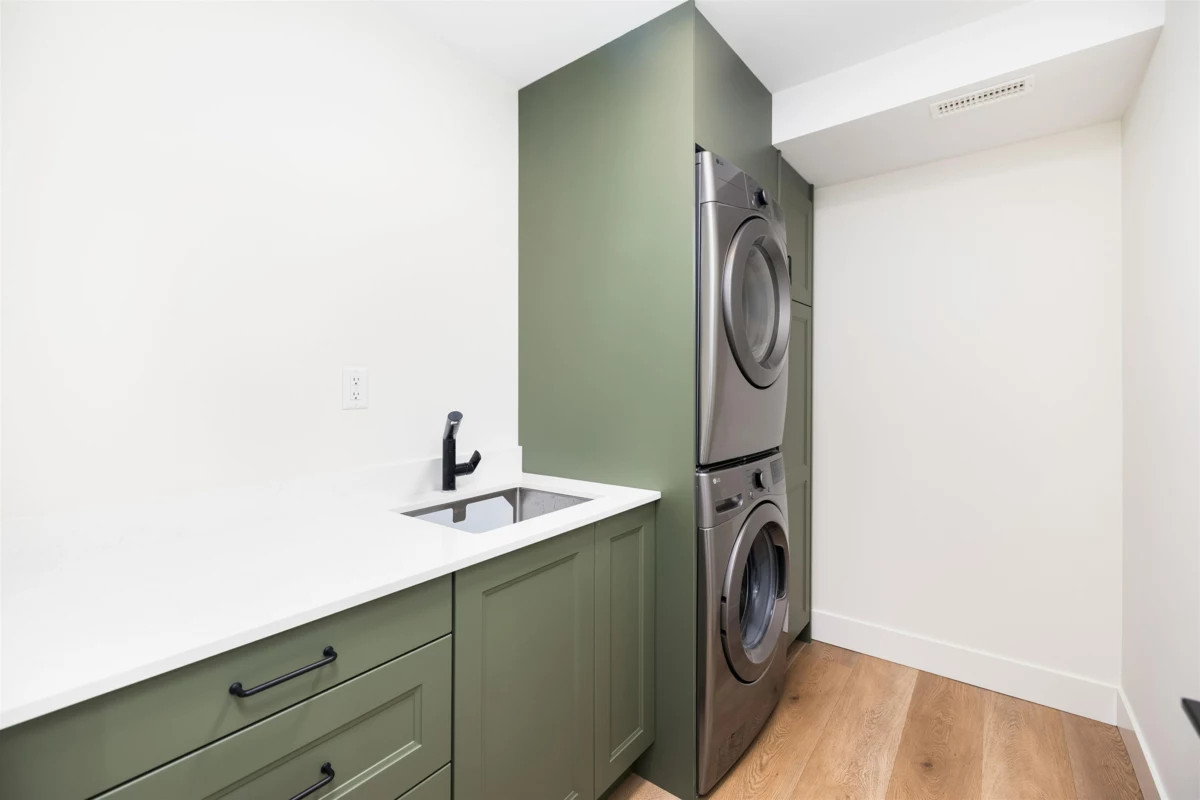 Backyard Photo of 2654 Masefield Road, North Vancouver, BC