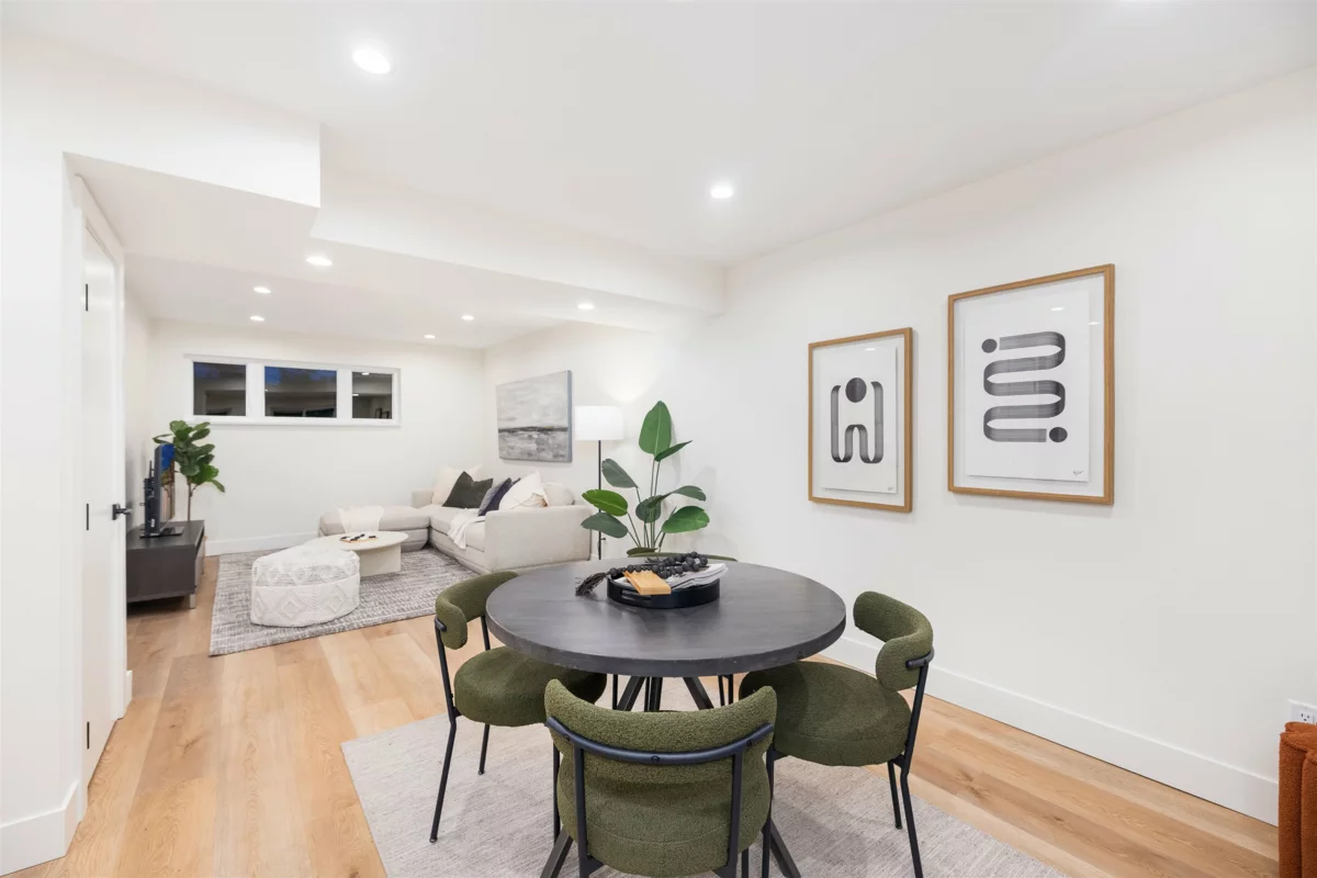 Garage Interior Photo of 2654 Masefield Road, North Vancouver, BC