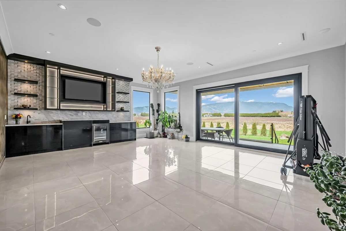 Office / Den Photo of 18782 Old Dewdney Trunk Road, Pitt Meadows, BC