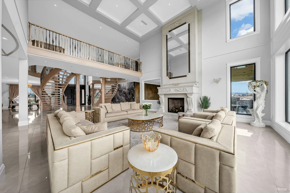 Pantry Photo of 18782 Old Dewdney Trunk Road, Pitt Meadows, BC