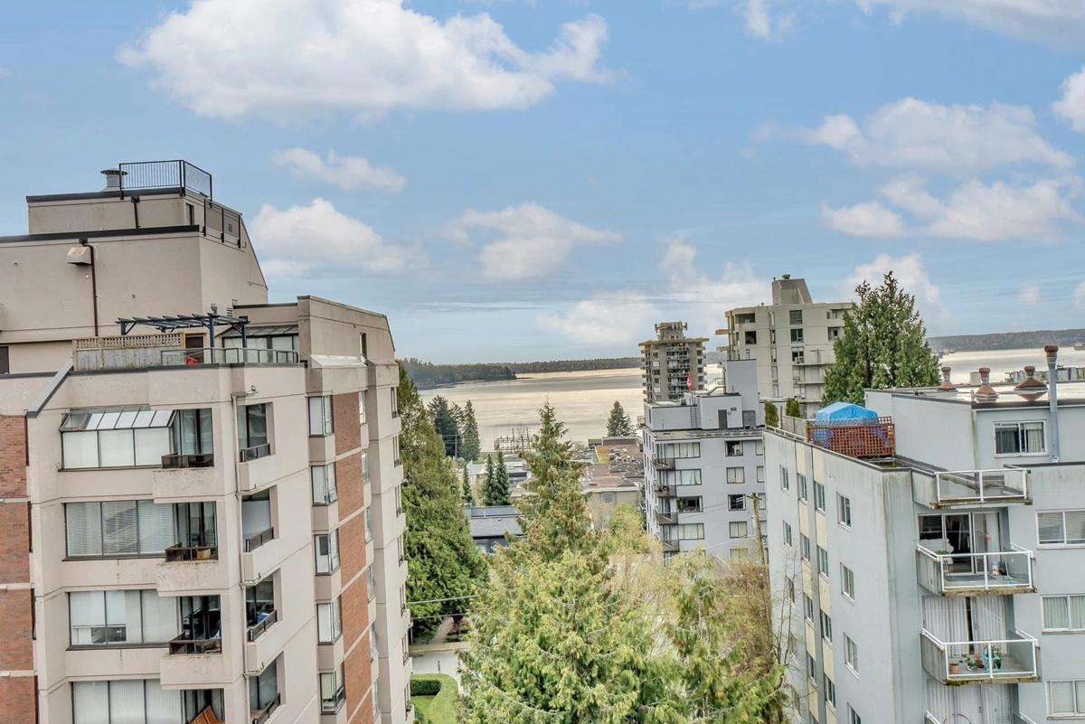 Aerial View of 101 1750 Esquimalt Avenue, West Vancouver, BC