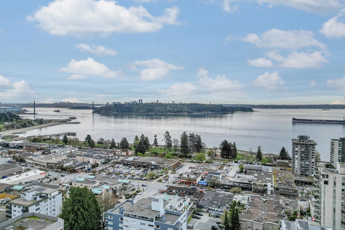 Street View Photo of 101 1750 Esquimalt Avenue, West Vancouver, BC