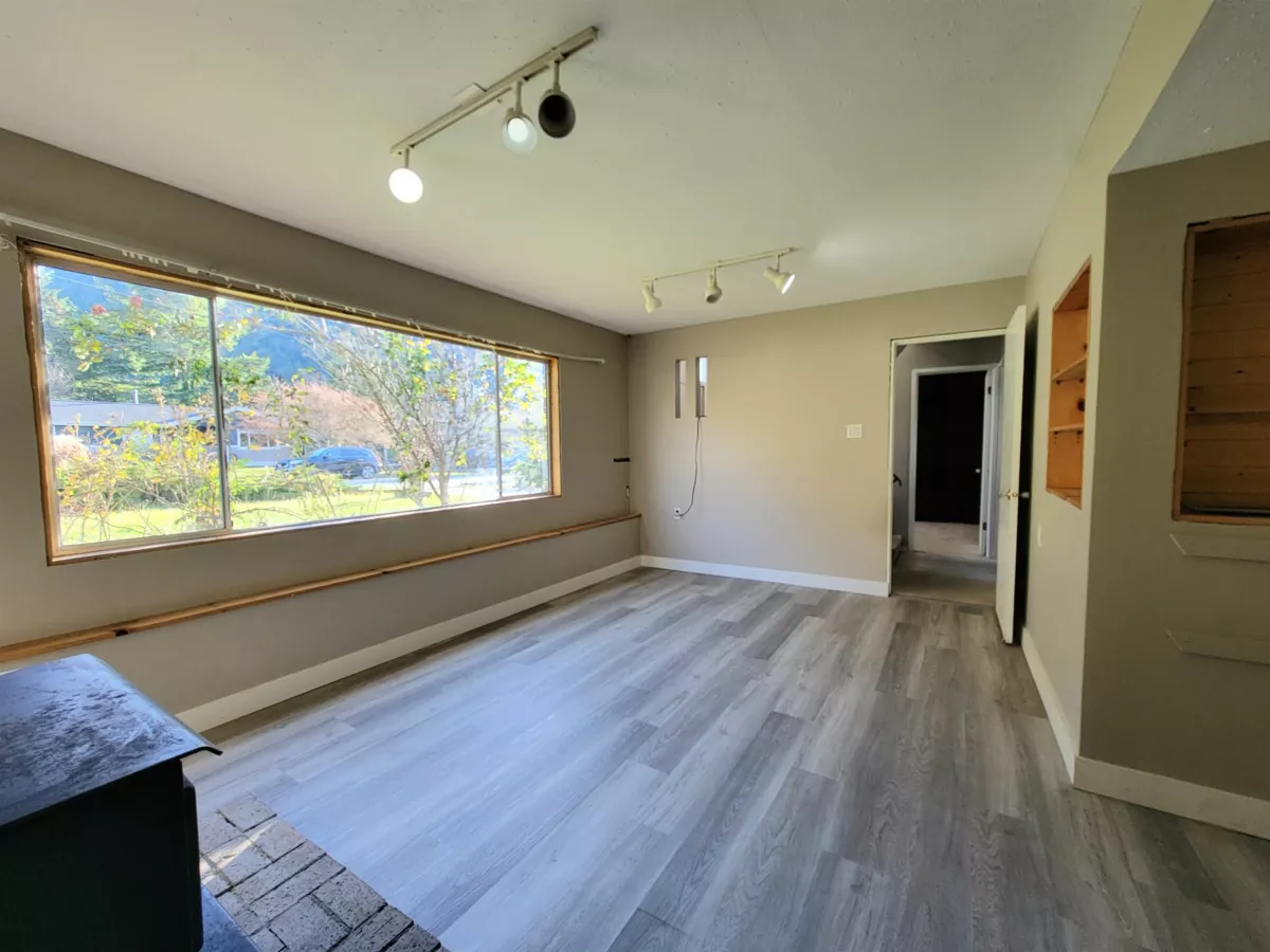 Bedroom 2 Photo of 38295 Chestnut Avenue, Squamish, BC