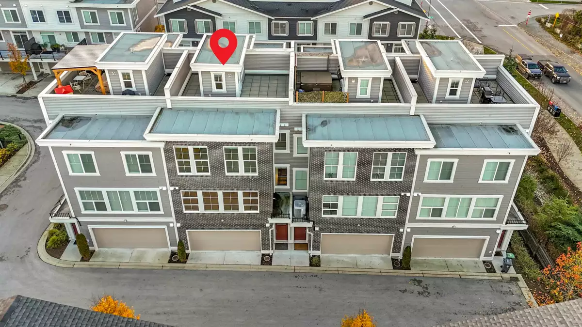 Walk-In Closet Photo of 73 8371 202b Street, Langley, BC