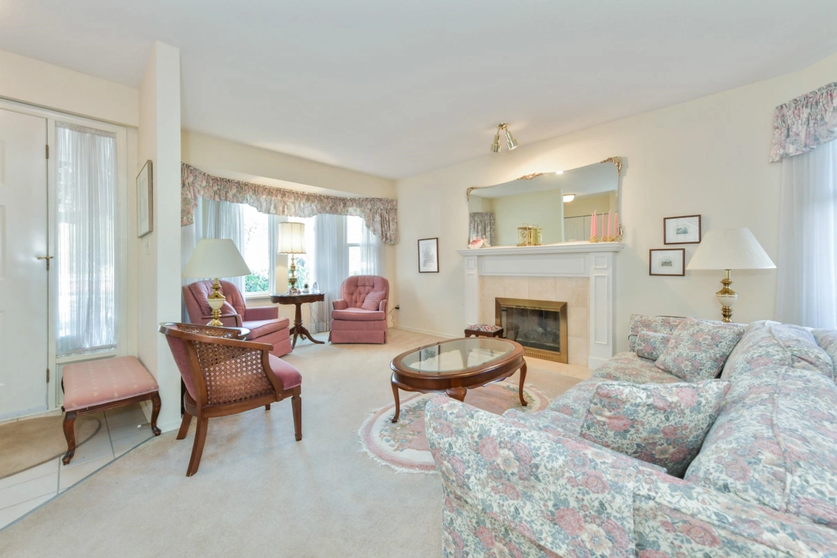 Exterior Rear Photo of 18 14316 19a Avenue, Surrey, BC