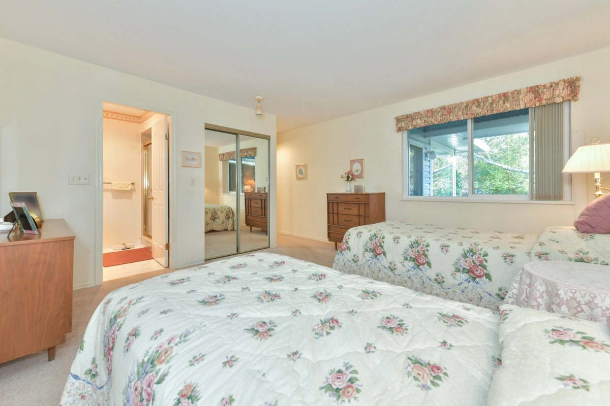 Loft / Bonus Room Photo of 18 14316 19a Avenue, Surrey, BC