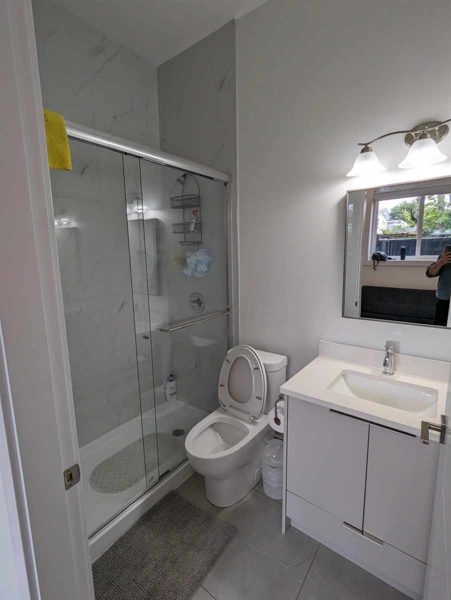 Entry Foyer Photo of 836 W 61st Avenue, Vancouver, BC