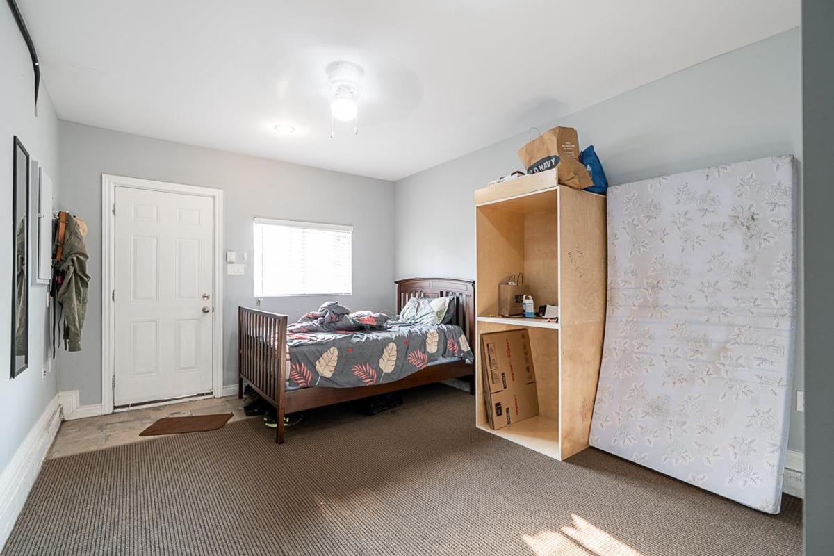 Hallway Photo of 7380 Parkwood Drive, Surrey, BC