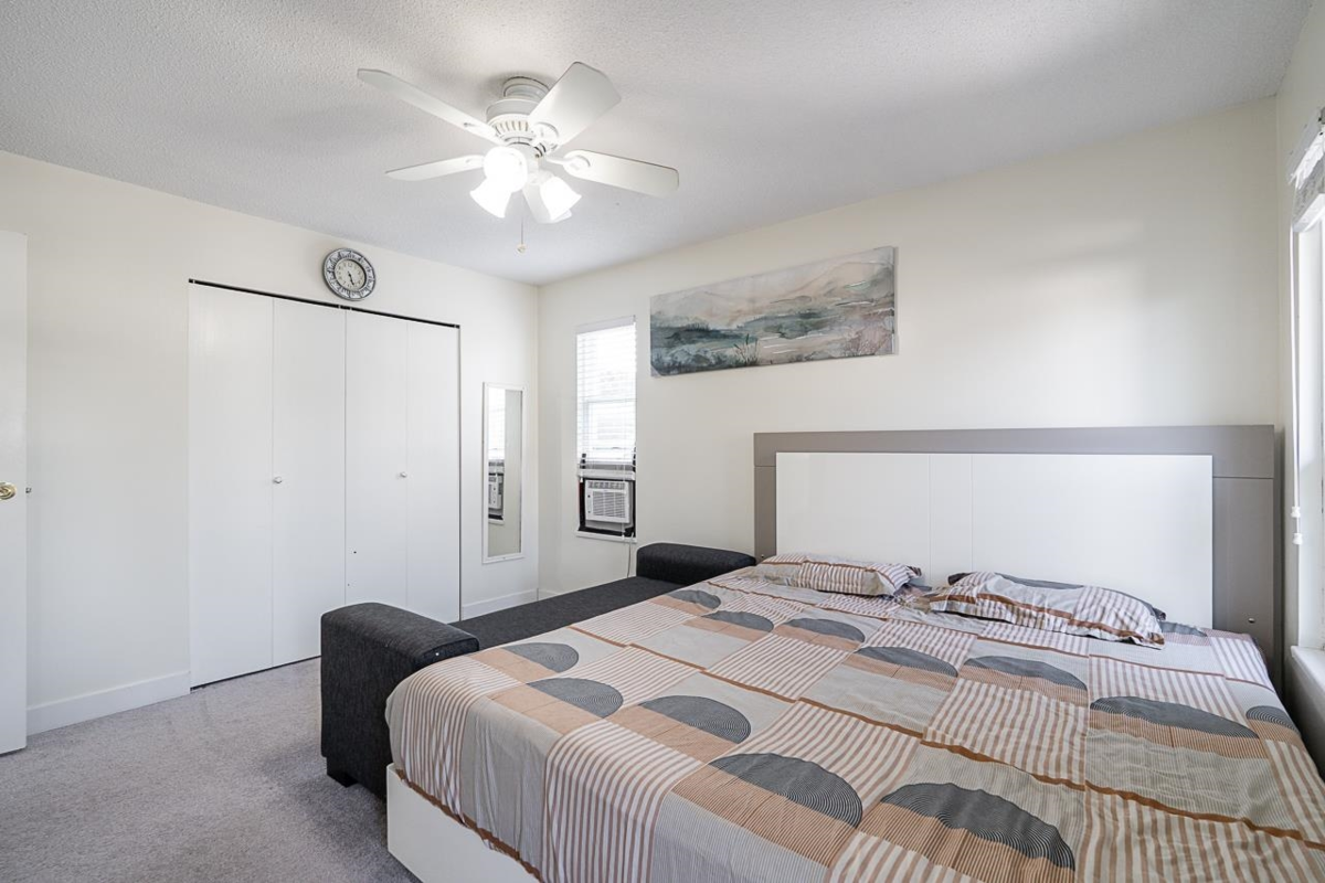 Primary Bathroom Photo of 7380 Parkwood Drive, Surrey, BC