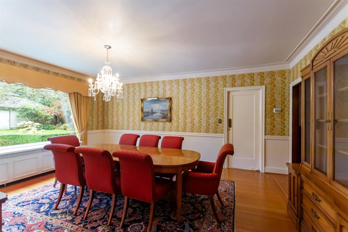 Dining Area Photo of 5376 Marguerite Street, Vancouver, BC