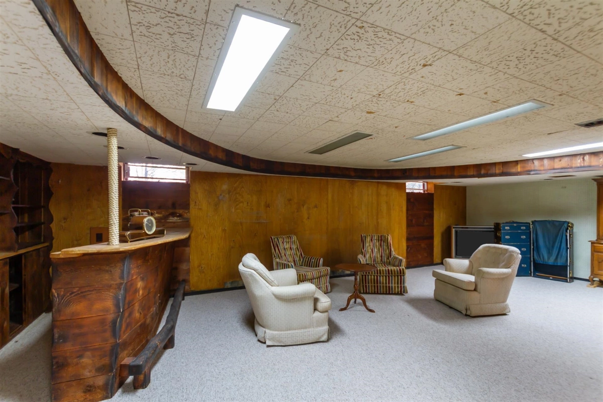 Powder Room Photo of 5376 Marguerite Street, Vancouver, BC