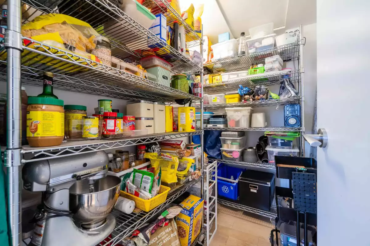 Backyard Photo of 511 2220 Kingsway, Vancouver, BC