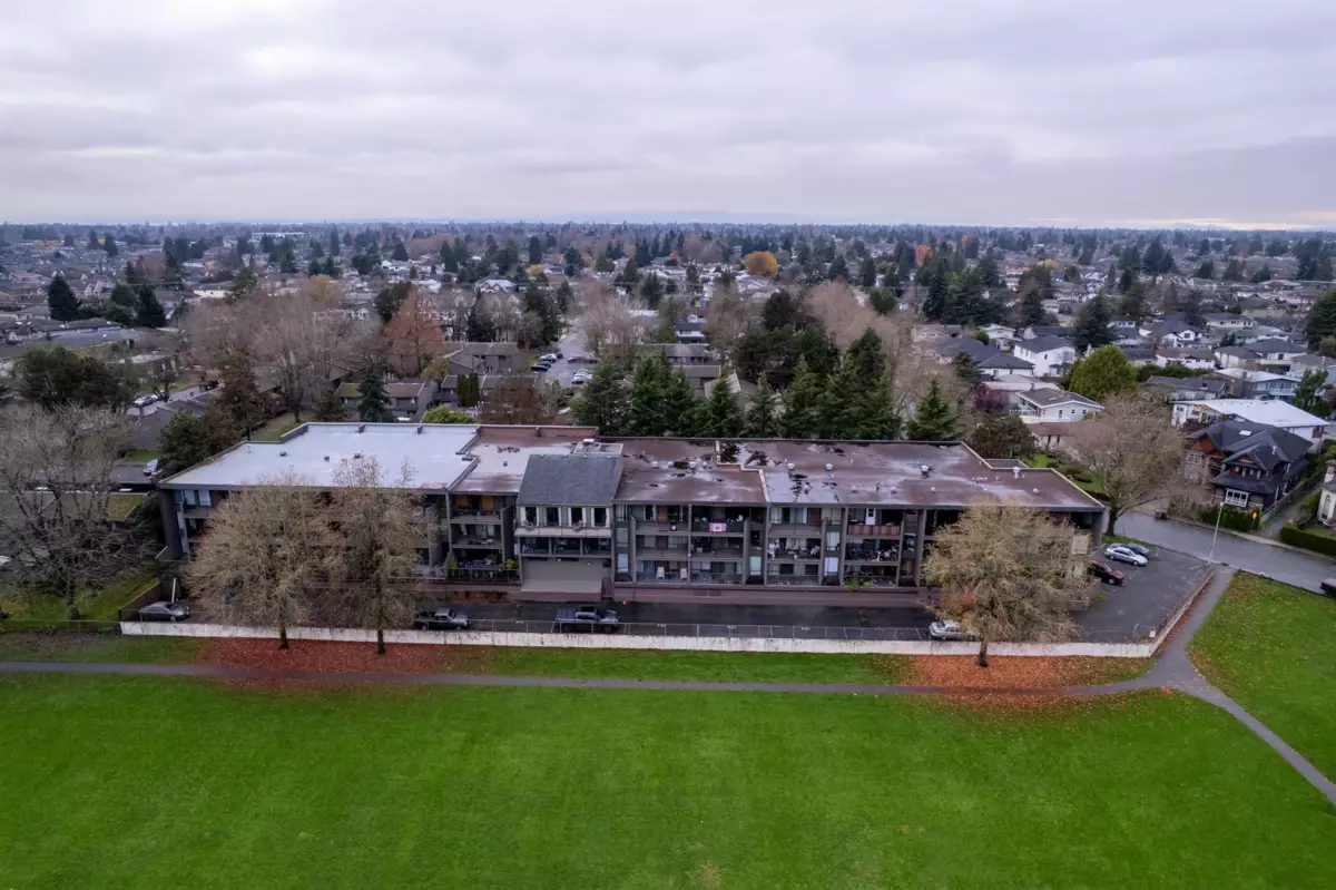 Mudroom Photo of 214 9300 Glenacres Drive, Richmond, BC