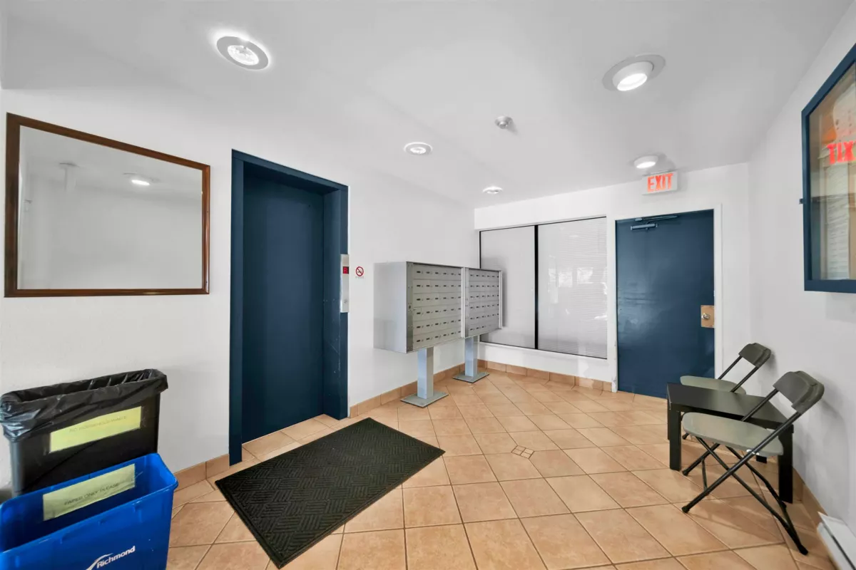 Powder Room Photo of 214 9300 Glenacres Drive, Richmond, BC