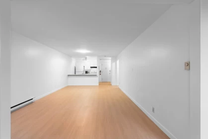 214 9300 Glenacres Drive, Richmond, BC