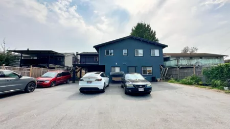 Front Yard Photo of 13017 64 Avenue, Surrey, BC