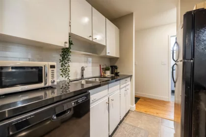 Breakfast Nook Photo of 110 1850 E Southmere Crescent, Surrey, BC