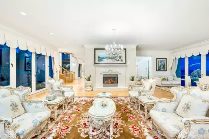 Breakfast Nook Photo of 965 King Georges Way, West Vancouver, BC