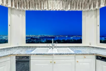 Powder Room Photo of 965 King Georges Way, West Vancouver, BC