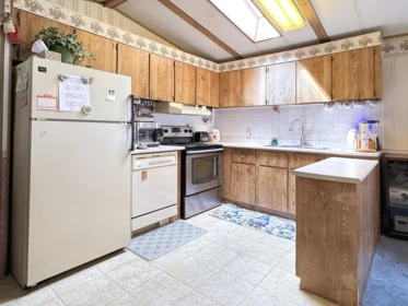 Kitchen Island Photo of 48 13507 81 Avenue, Surrey, BC