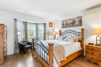 Basement Recreation Room Photo of 14876 56a Avenue, Surrey, BC