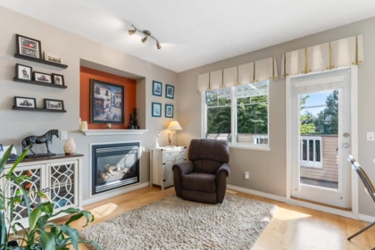 Guest Bathroom Photo of 14876 56a Avenue, Surrey, BC
