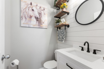 Powder Room Photo of 14876 56a Avenue, Surrey, BC