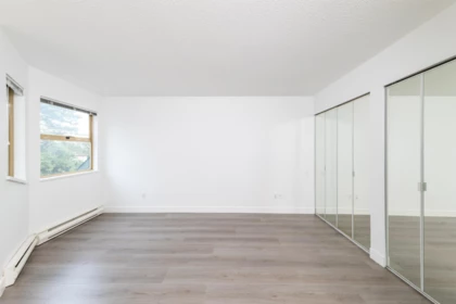 Guest Bathroom Photo of 40 7520 18th Street, Burnaby, BC