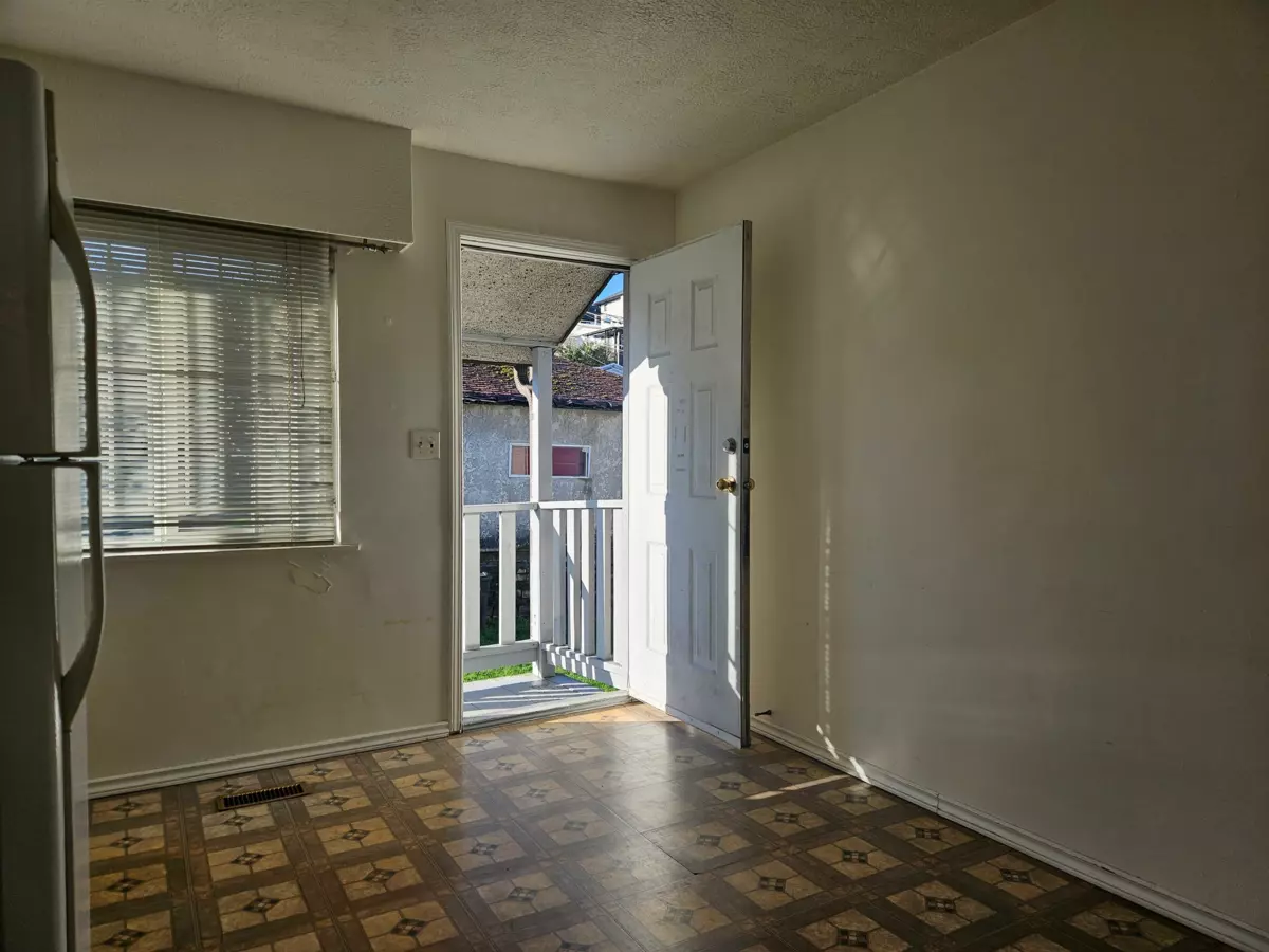 Primary Bedroom Photo of 543 Rupert Street, Vancouver, BC